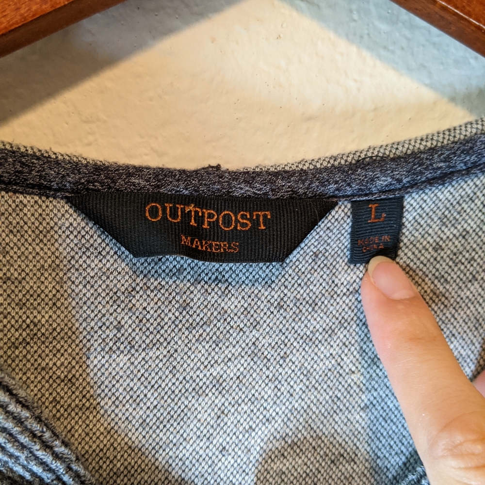 Outpost Gray Ribbed Drawstring Hoodie - Picture 2 of 5